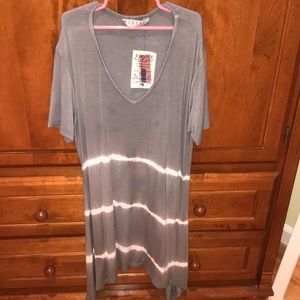 Long flowy Grey tie dye shirt